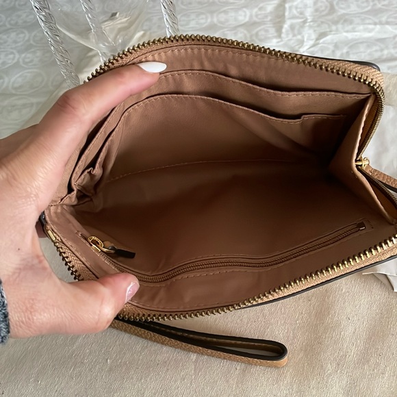 New, authentic britten large zip pouch - Picture 7 of 12